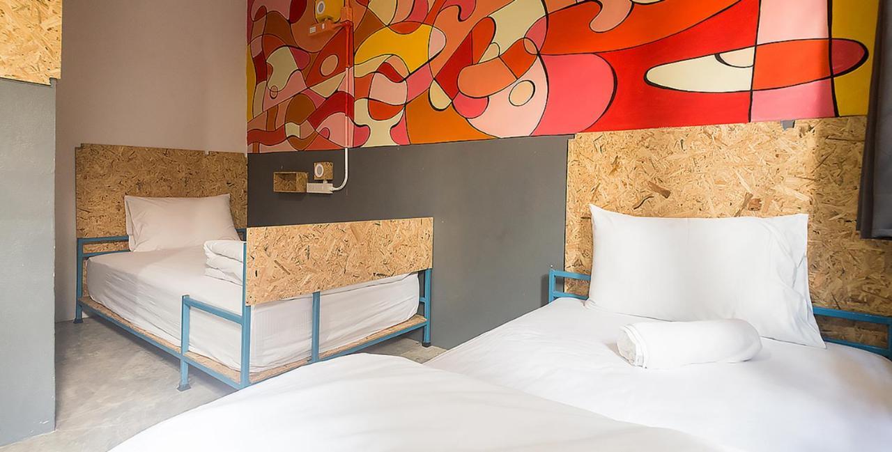 Bed Hostel Пхукет Экстерьер фото